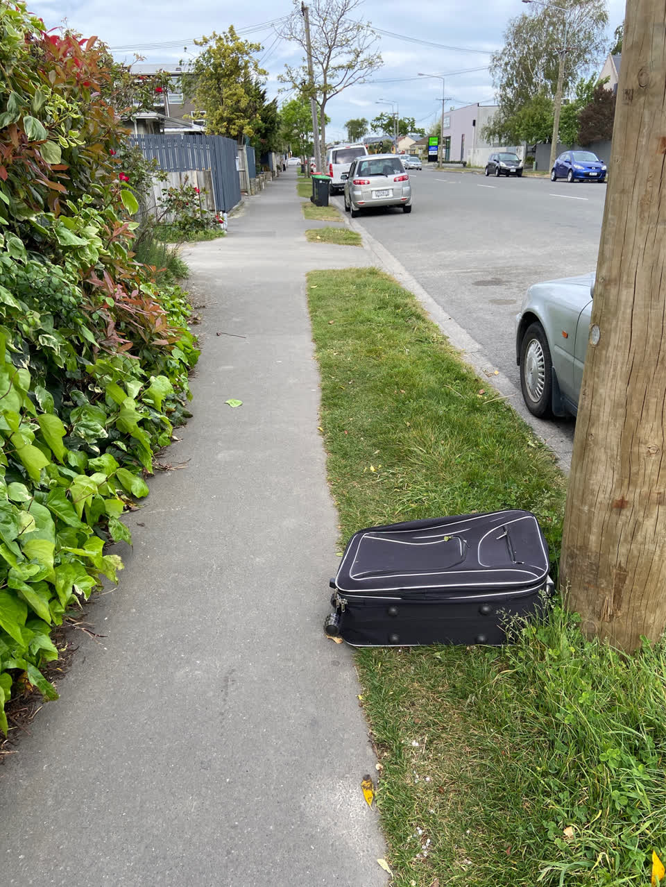 The photograph attached to this dumped rubbish report