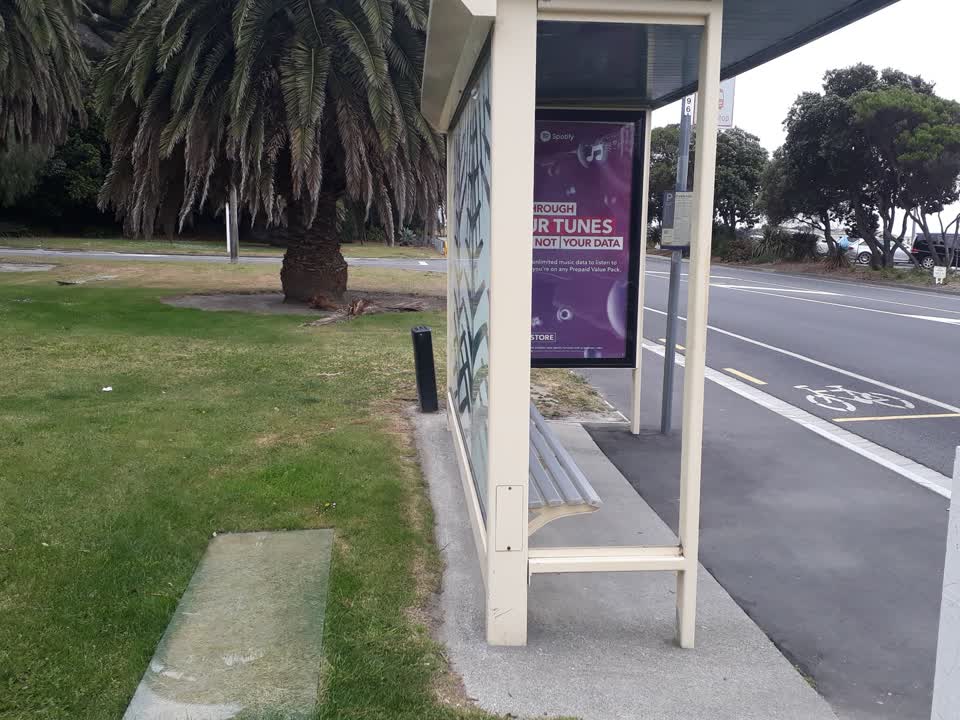 The photograph attached to this facility - general request report