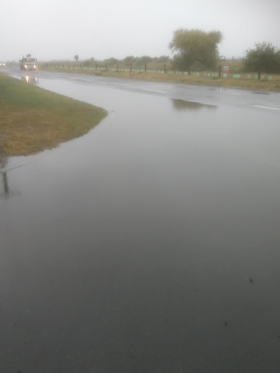 The photograph attached to this roads - general report