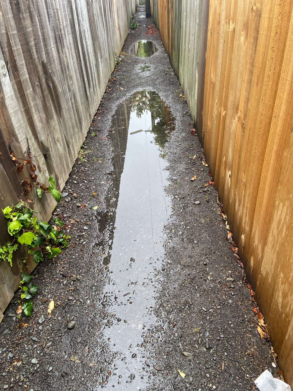 The photograph attached to this pavement - general report