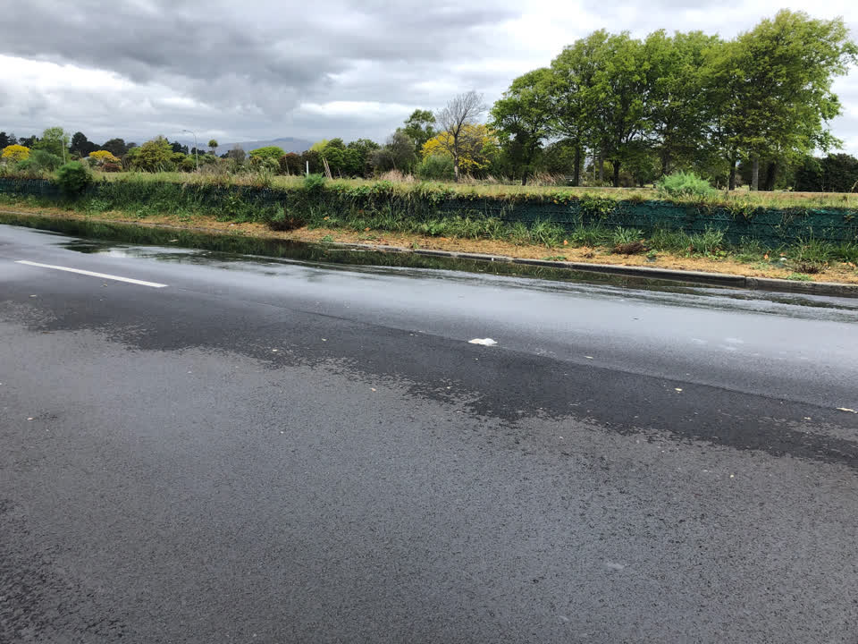 The photograph attached to this pavement - general report