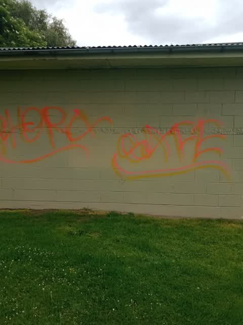 Graffiti, a report photo
