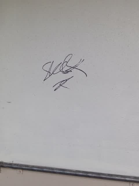 Graffiti, a report photo
