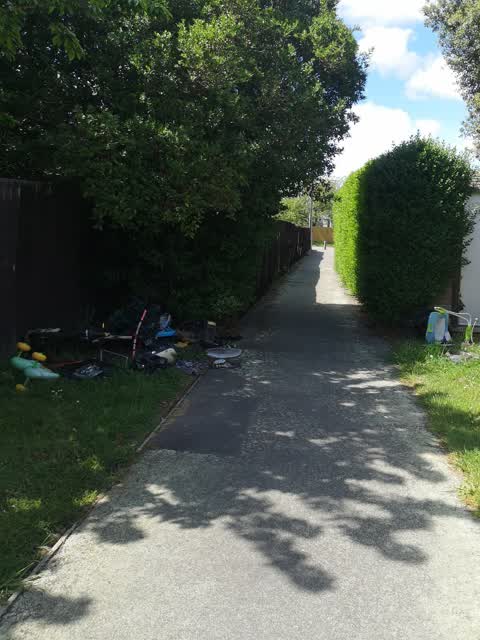Dumped Rubbish, a report photo