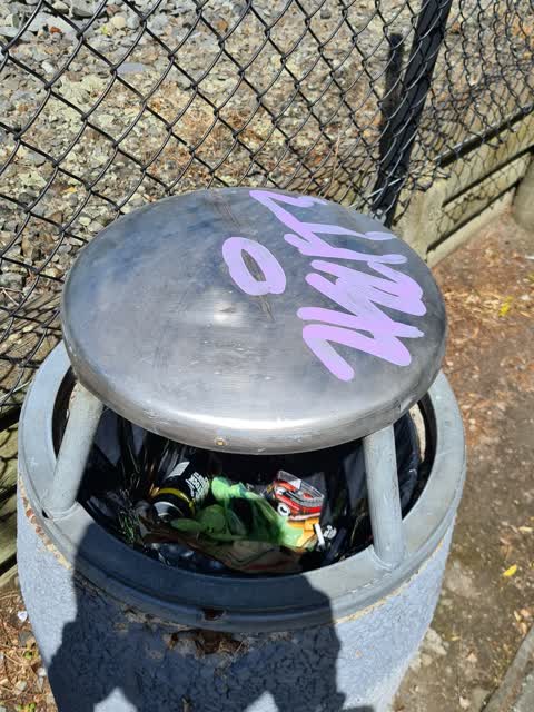 Graffiti, a report photo