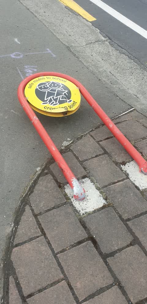 Roading/Streets, a report photo