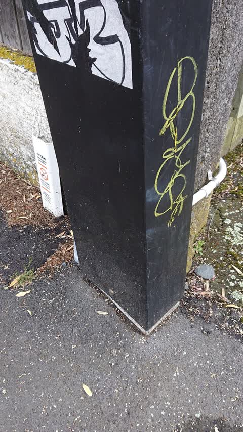 Graffiti, a report photo