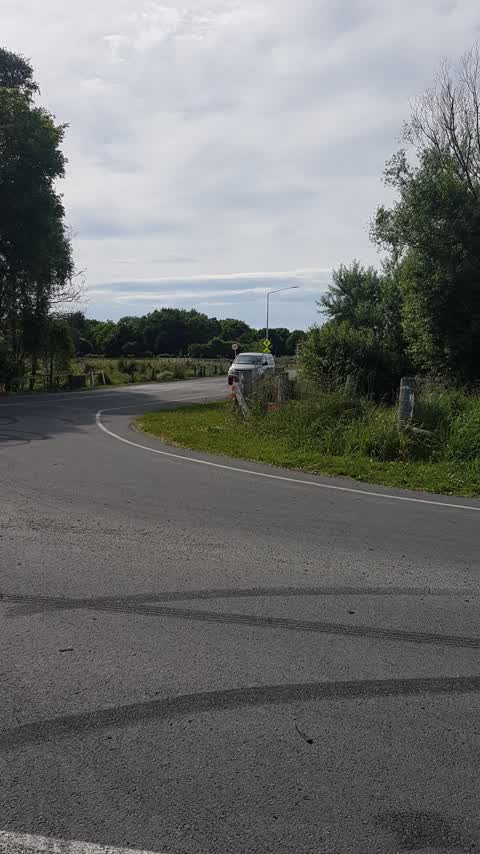 Roading/Streets, a report photo