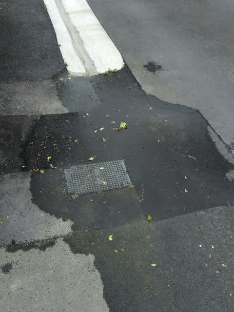 Water Leak, a report photo