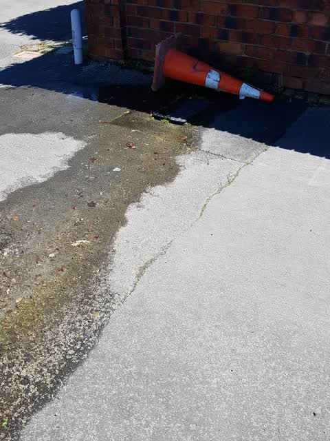 Water Leak, a report photo
