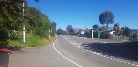 Roading/Streets, a report photo