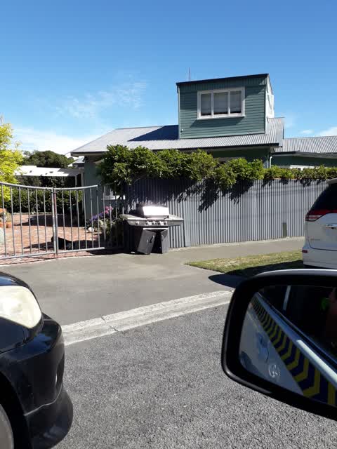 Rubbish/Recycling, a report photo