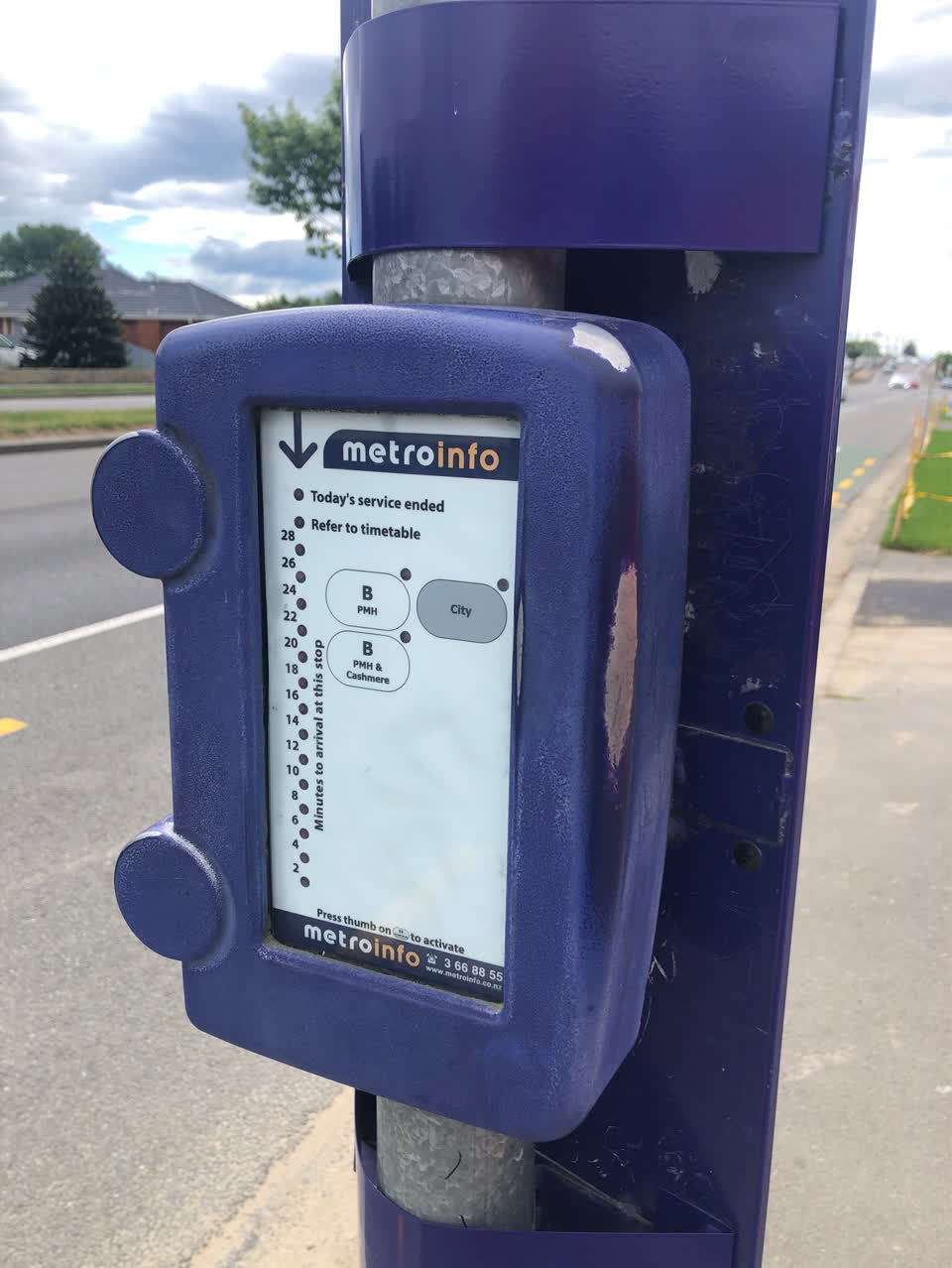 The photograph attached to this street light outage report