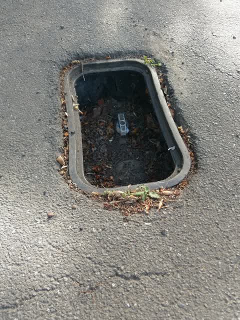 Roading/Streets, a report photo