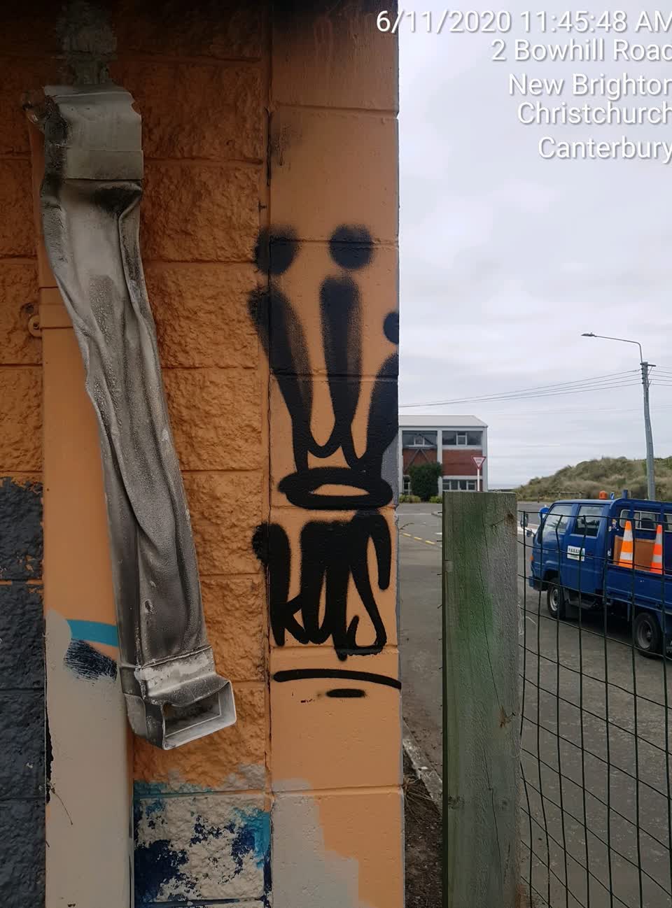 The photograph attached to this graffiti report
