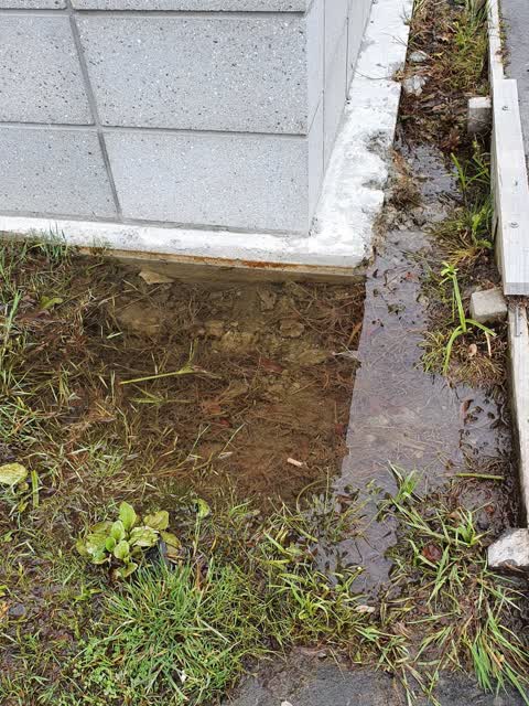 Water Leak, a report photo