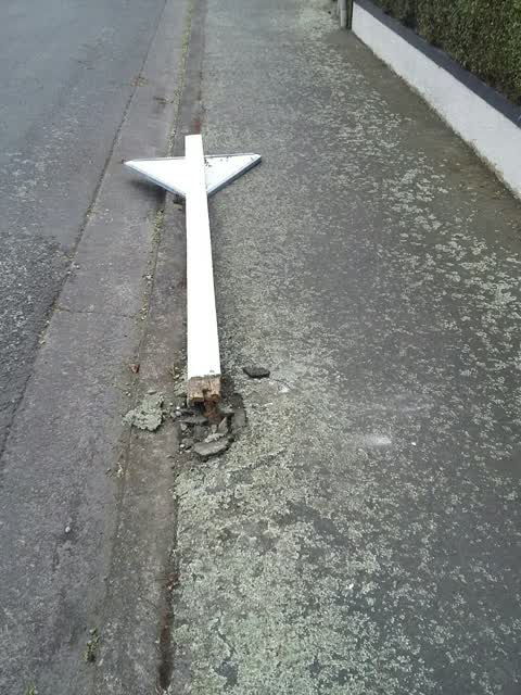 Roading/Streets, a report photo