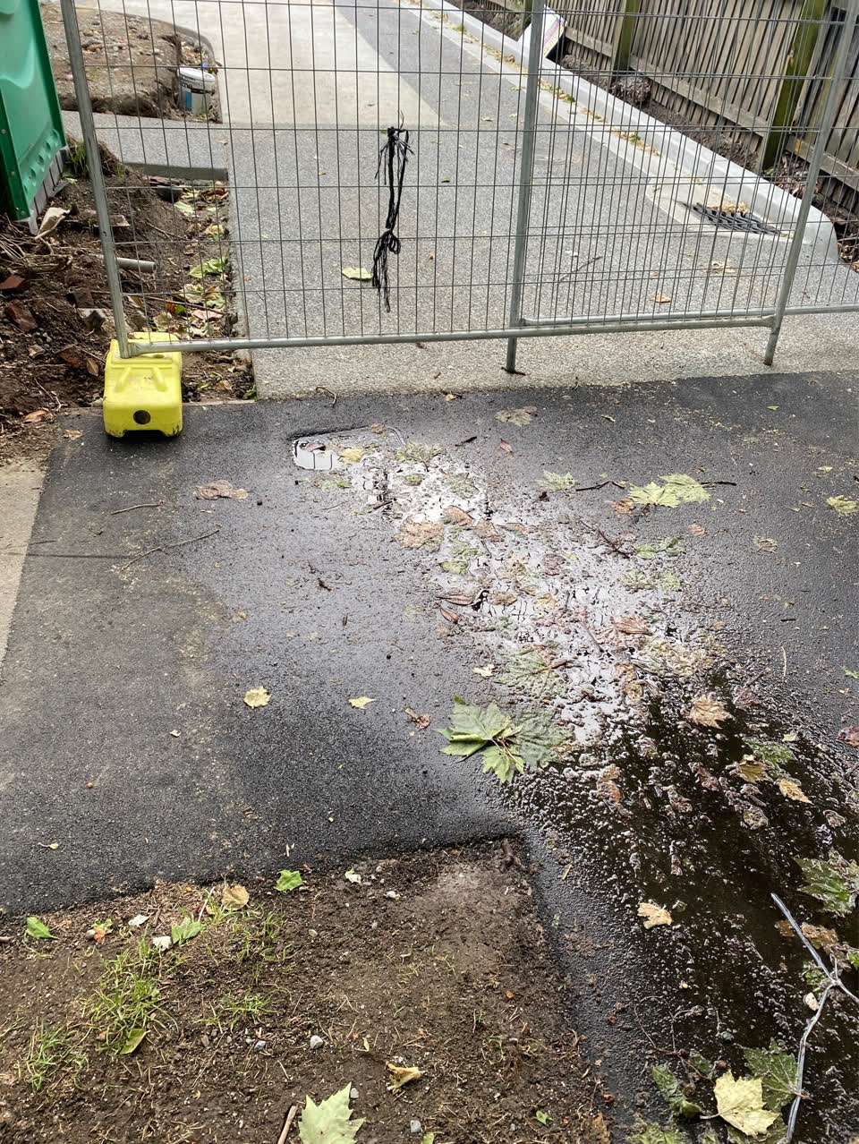 The photograph attached to this water supply report
