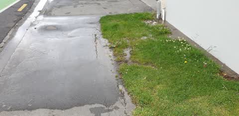 Water Leak, a report photo
