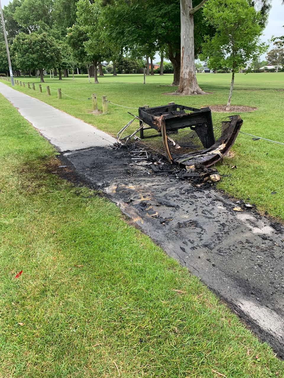 The photograph attached to this graffiti report
