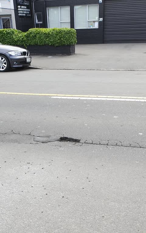 Roading/Streets, a report photo