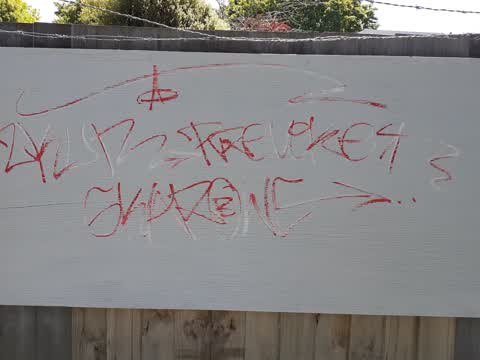 Graffiti, a report photo