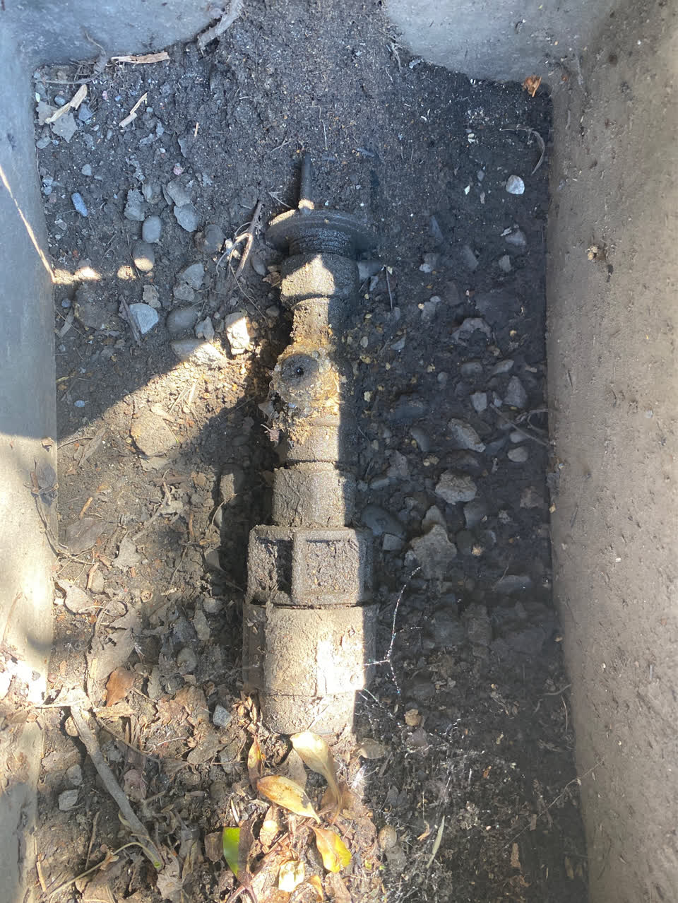 The photograph attached to this water supply report