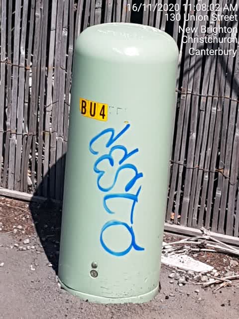 Graffiti, a report photo