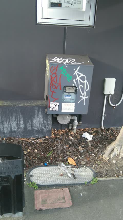 Graffiti, a report photo