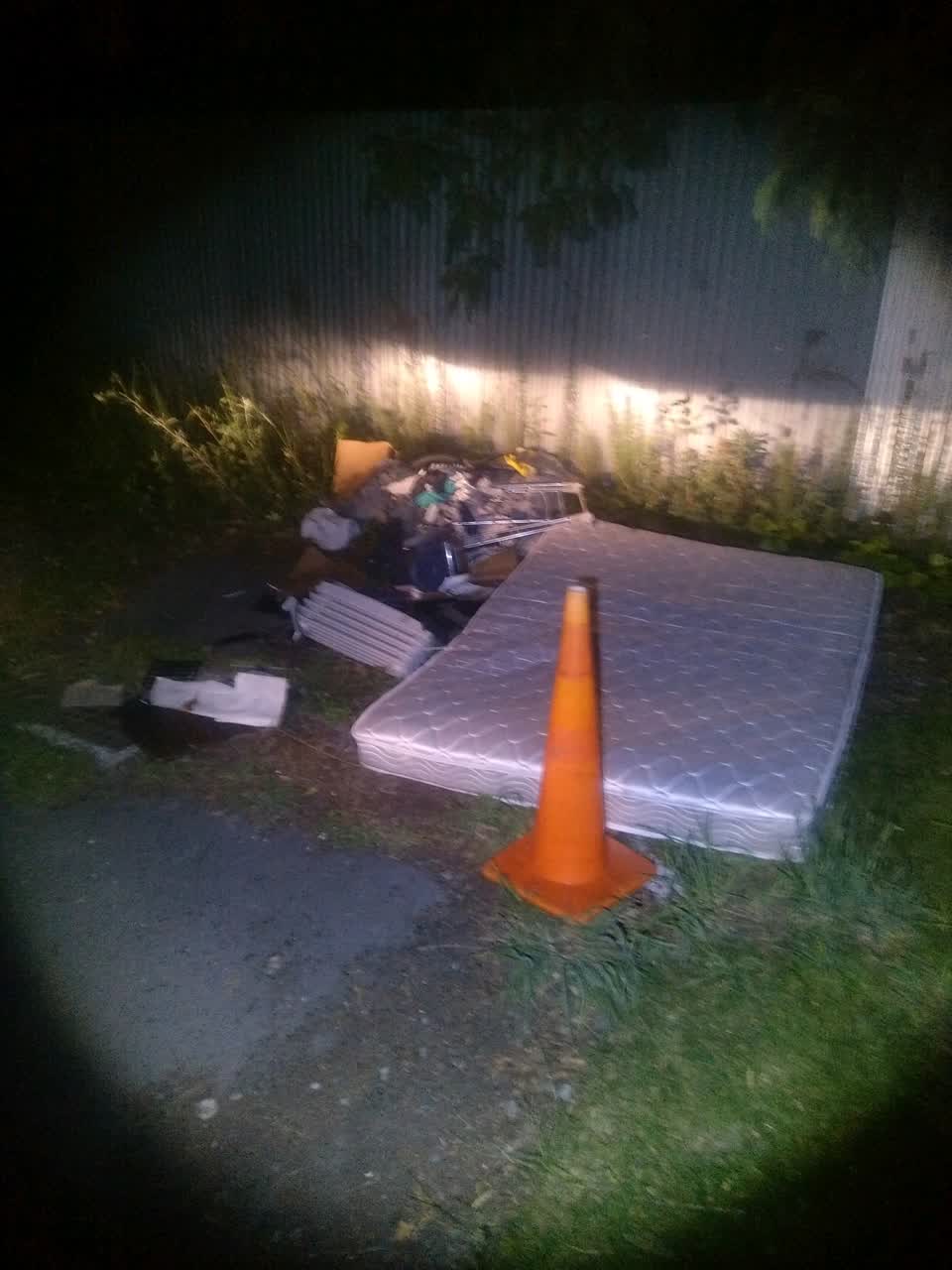 The photograph attached to this rubbish/recycling report
