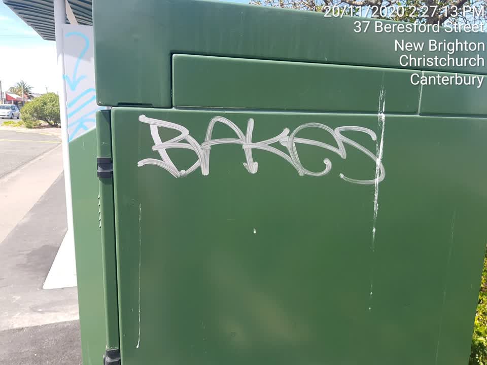 The photograph attached to this graffiti report