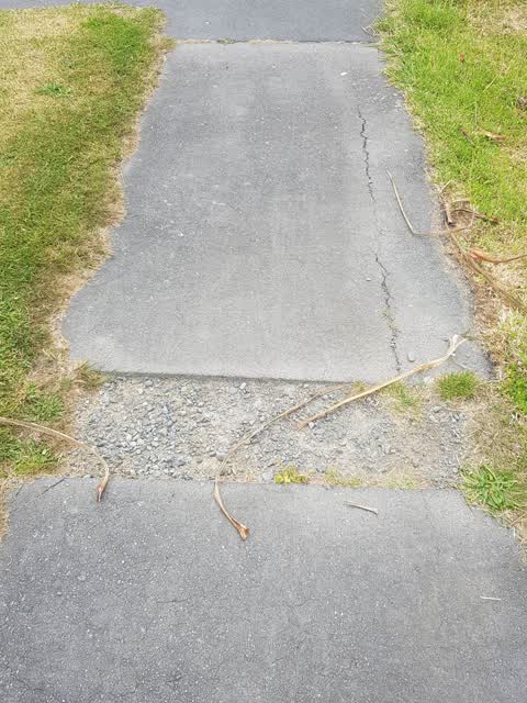 Street Light Outage, a report photo