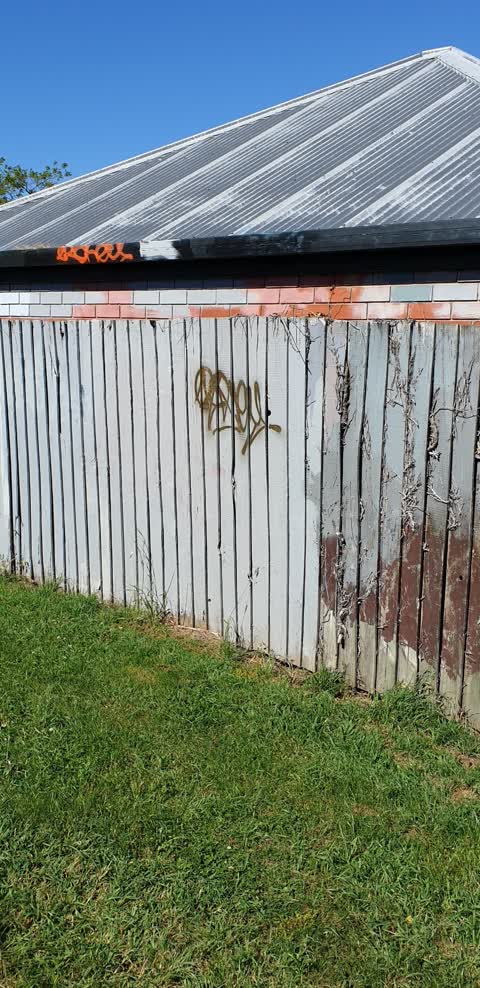 Graffiti — a report photo