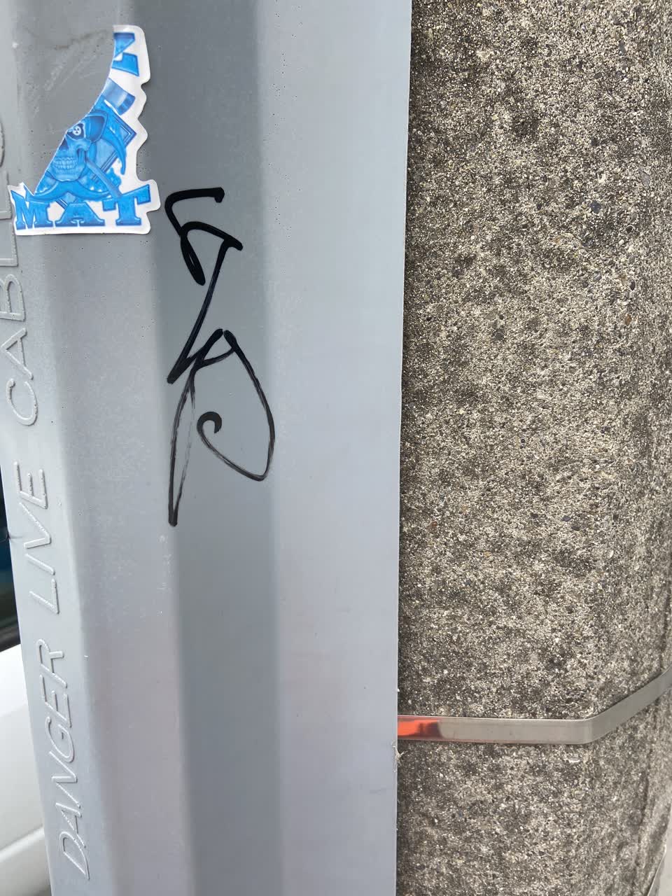The photograph attached to this graffiti report