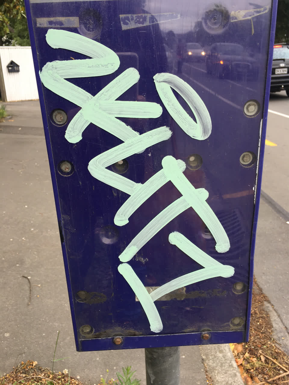 The photograph attached to this graffiti report