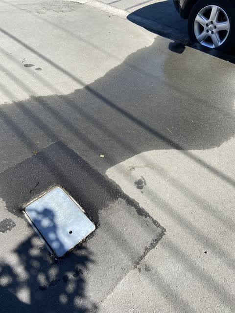 Water Leak, a report photo