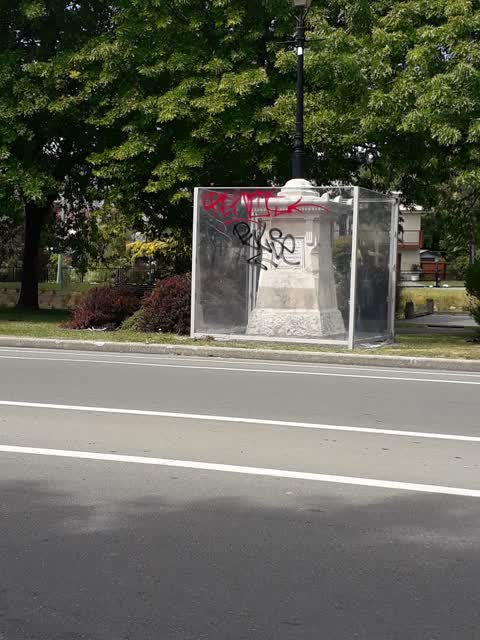 Graffiti, a report photo