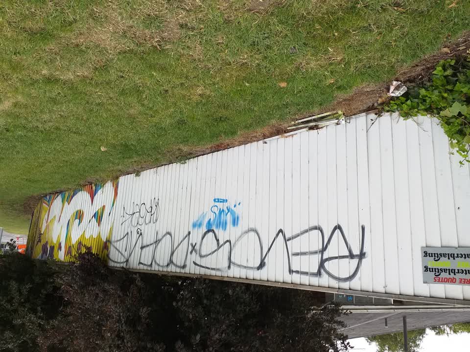 The photograph attached to this graffiti report
