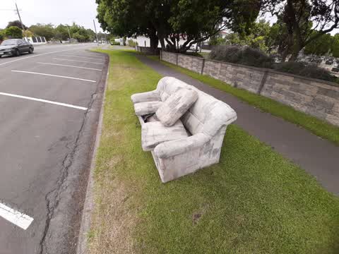 Rubbish/Recycling, a report photo
