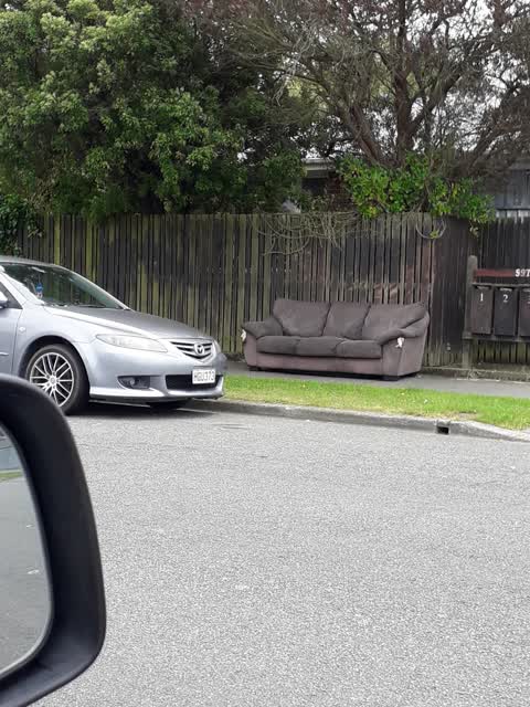 Rubbish/Recycling, a report photo