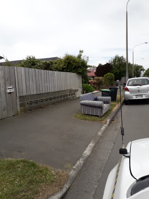 Rubbish/Recycling, a report photo