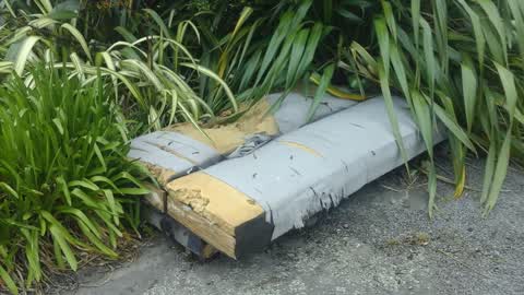 Rubbish/Recycling, a report photo