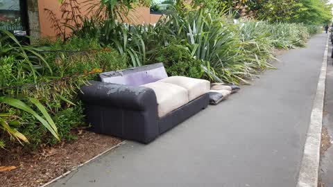 Rubbish/Recycling, a report photo