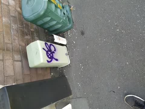 Graffiti, a report photo