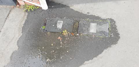 Water Leak, a report photo