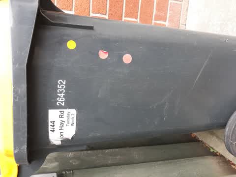 Rubbish/Recycling, a report photo
