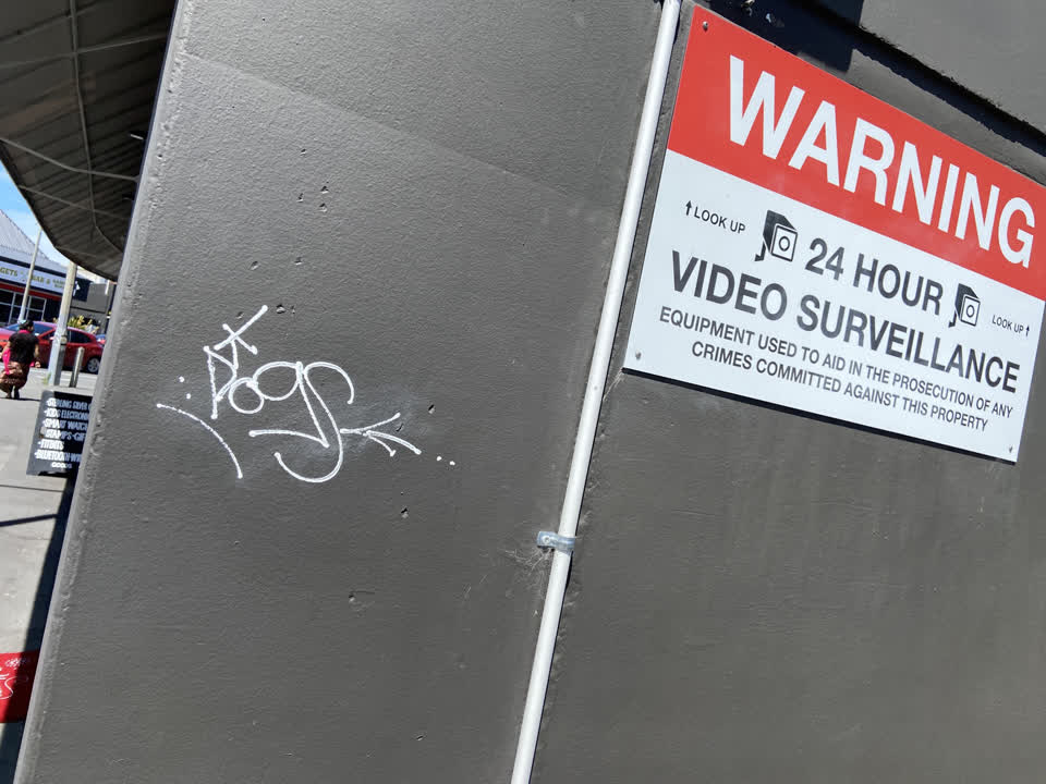 The photograph attached to this graffiti report