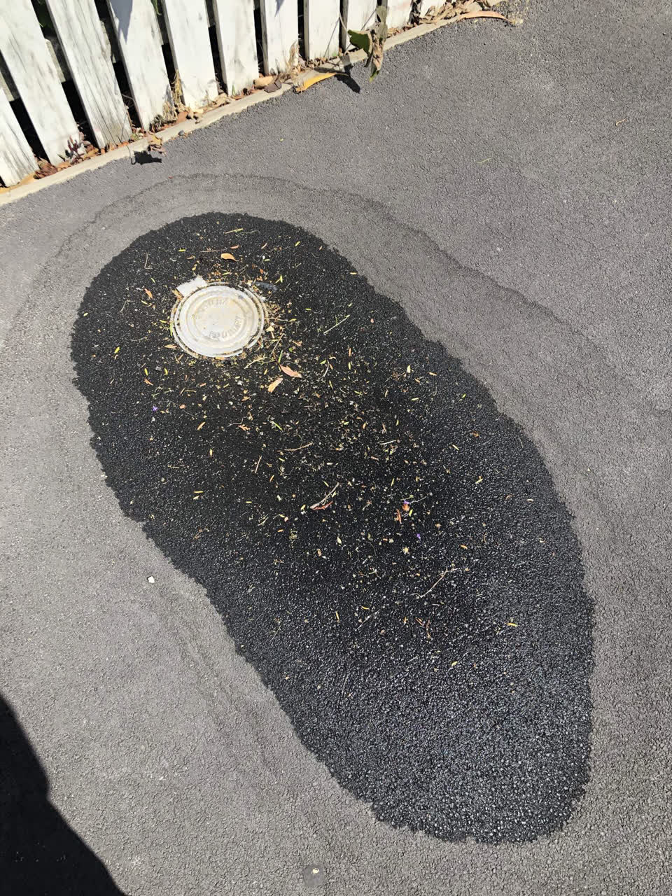 The photograph attached to this sewer - general report