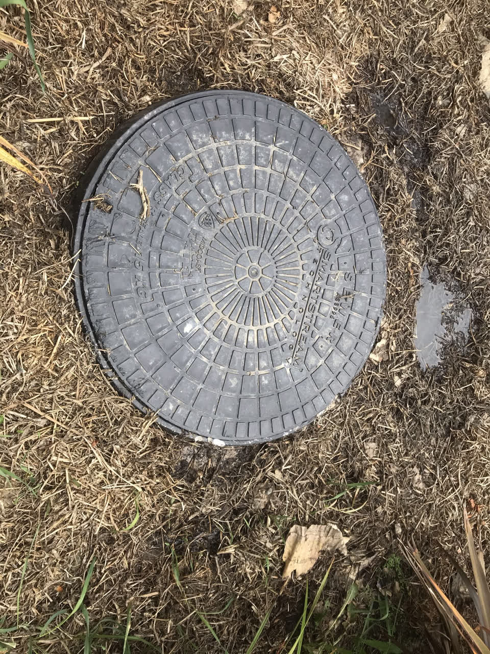 The photograph attached to this sewer - leak / blockage report