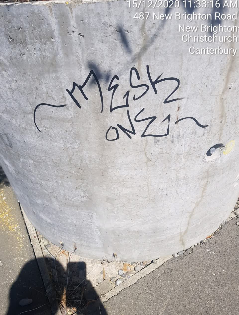 The photograph attached to this graffiti report